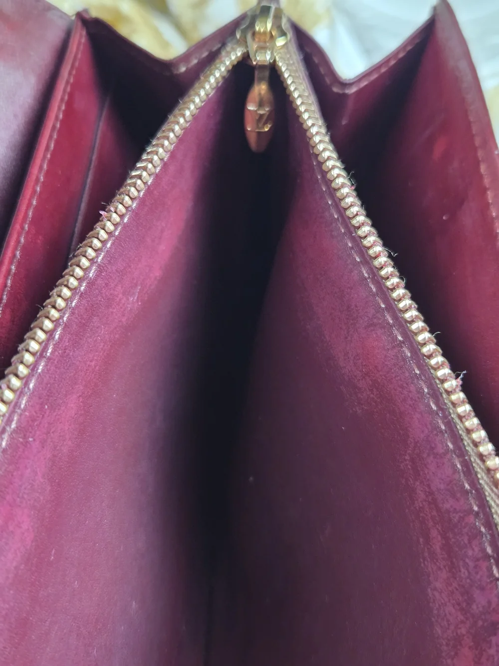 Louis Vuitton Vernis Sarah Wallet Cherry Red Monogram Long Wallet 1998 Restored